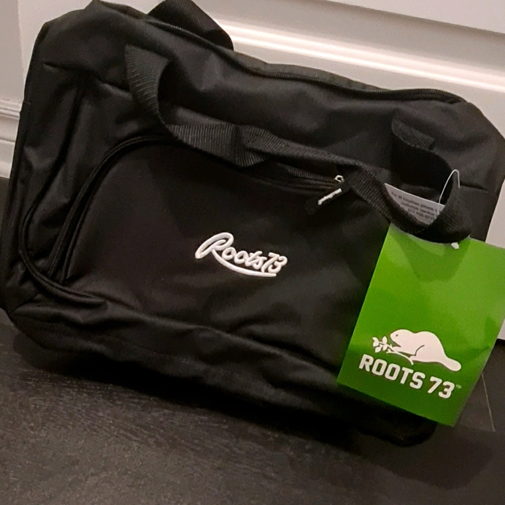 Roots Duffle bag
